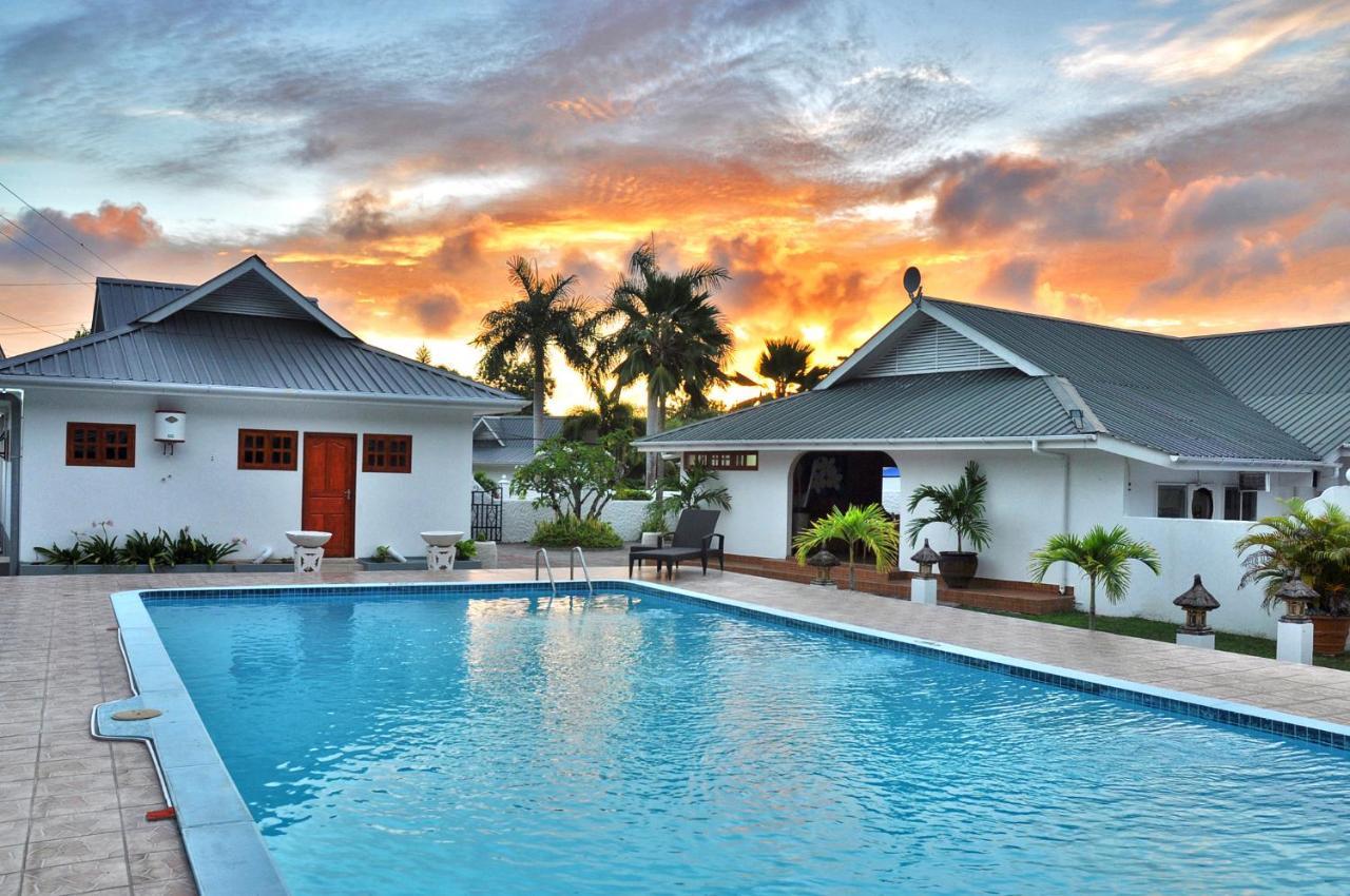 Britannia Hotel Grand Anse  Eksteriør billede