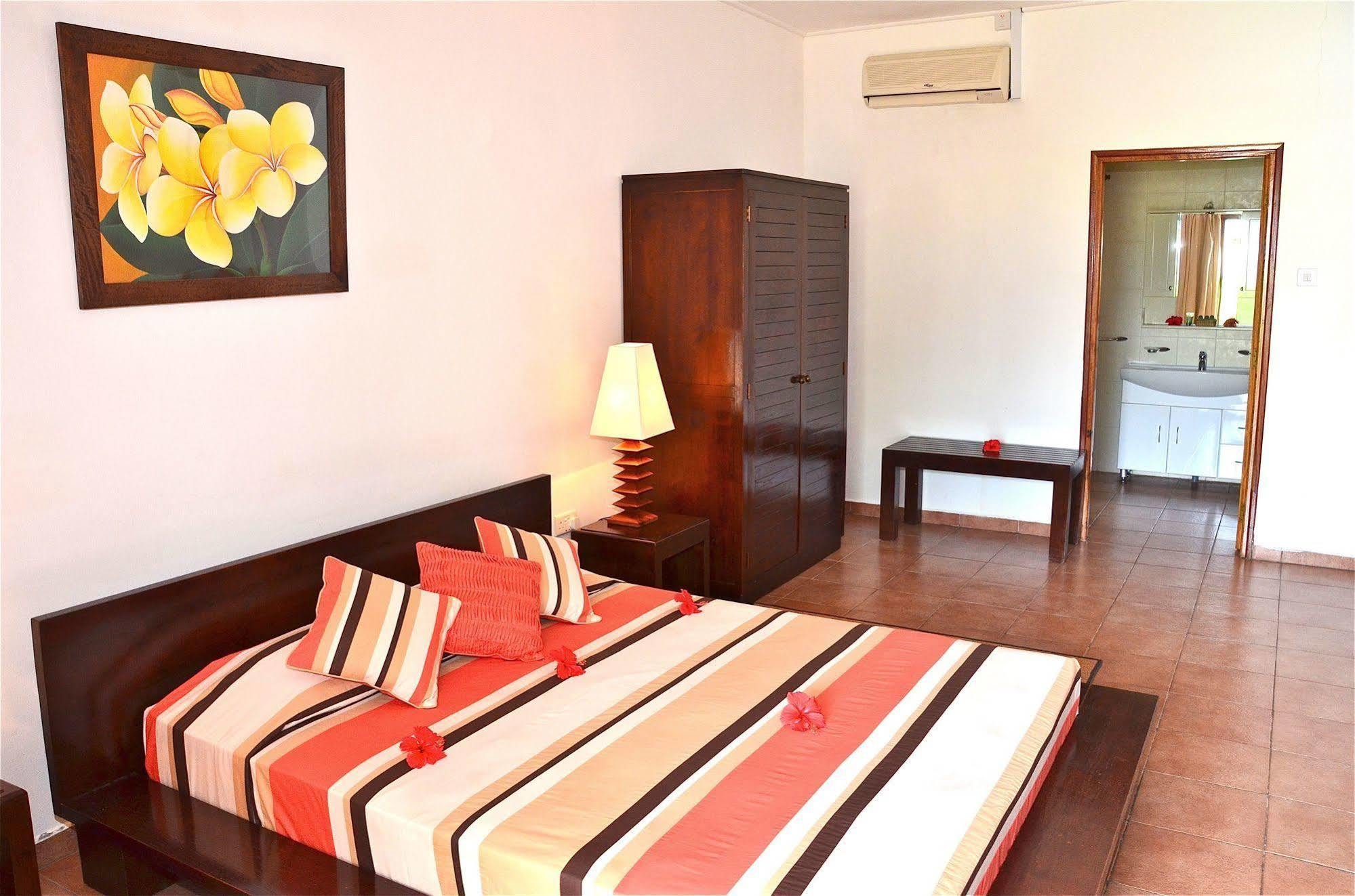 Britannia Hotel Grand Anse  Eksteriør billede